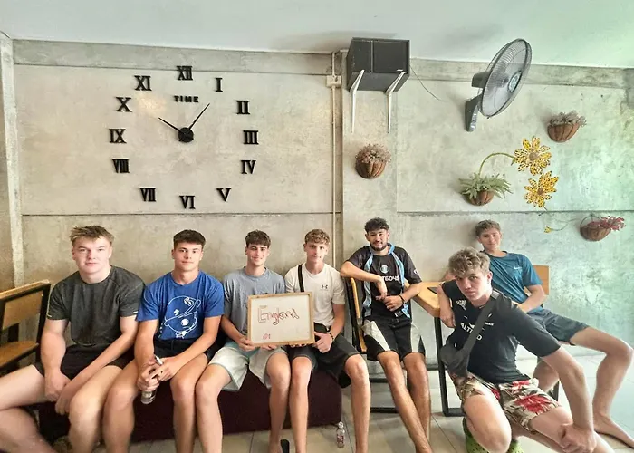 Doze Hostel