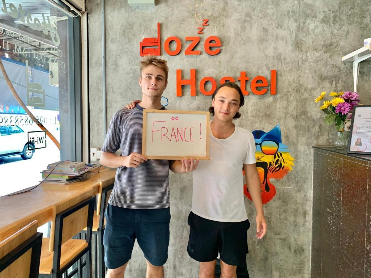 Doze Hostal *
